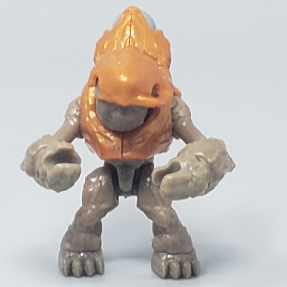 Mega Construx Halo Metallic Orange Grunt Mini-Action Figure - Picture 8 of 8